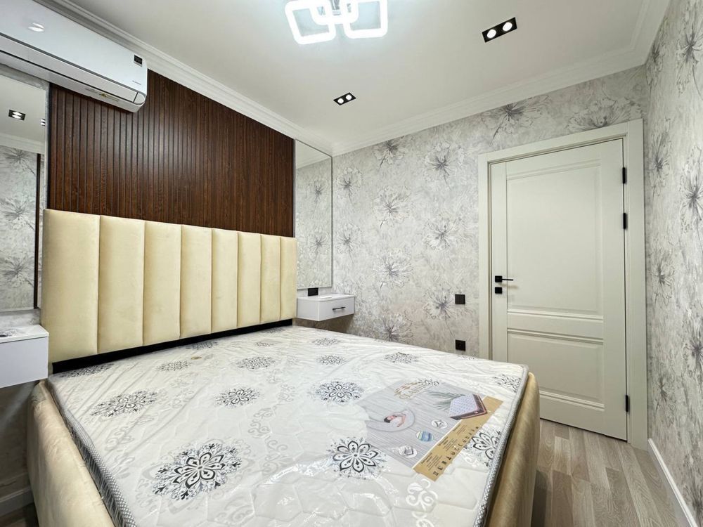 ПРОДАЁТСЯ 3/3/4  Ц-13  Лабзак  Ор-р: парк Анхор
