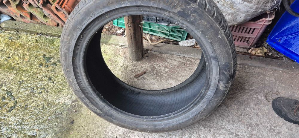 Гуми 205/50/17 Bridgestone Blizzak Lm05Z