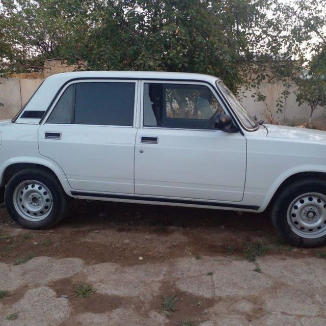 Vaz 2107 ideal mashina
