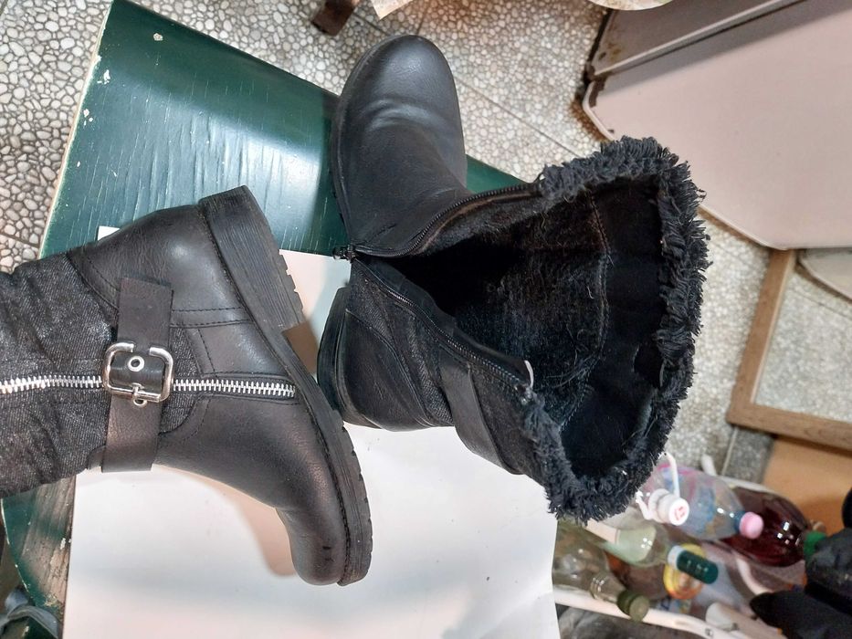 Продавам зимни кожени ботуши 38 номер