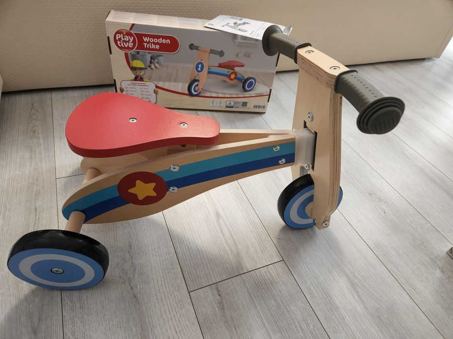 Tricicleta Playtive din lemn