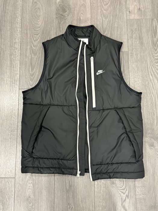 Nike елече.
