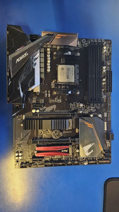 Kit Gigabyte Aorus B450 Elite + Ryzen 5800x + Ram DDR4 24GB + M2