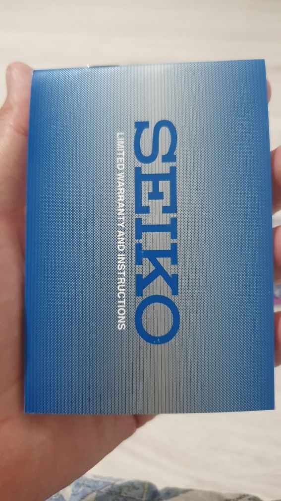 Продам наручные часы фирмы seiko5 model srpd55 абсолютно новые