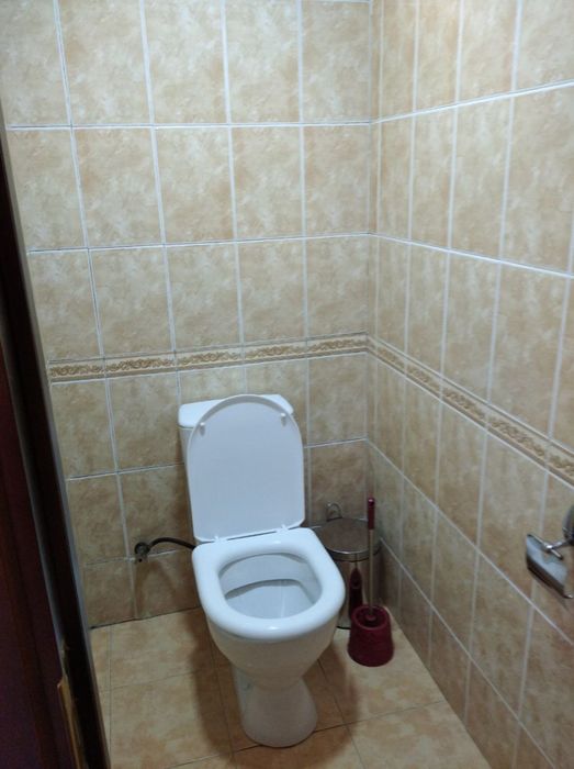 Tuzel 1 uy sotiladi avto parkovkasi bor maktab bog’cha metro yaqin