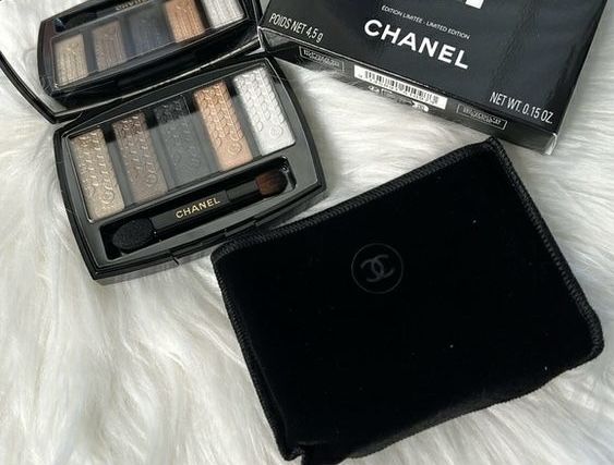 пресованные тени Chanel