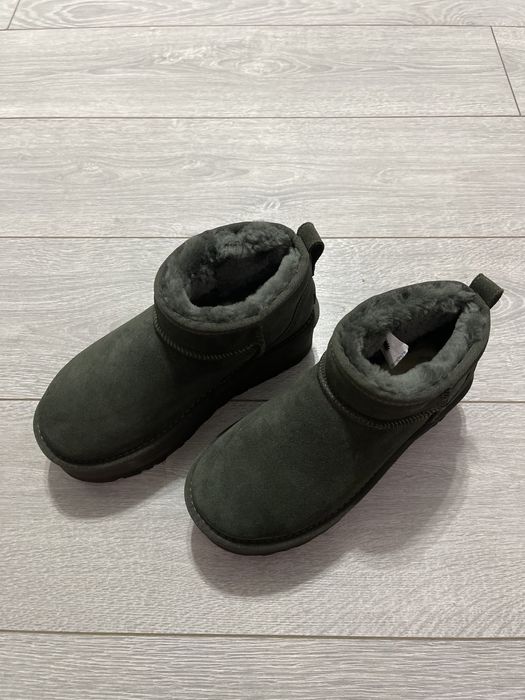 Продам угги зимние ZARA