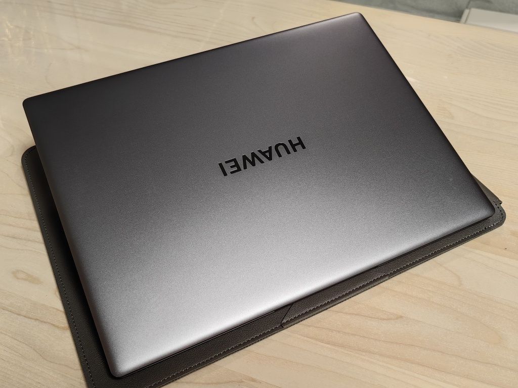 Huawei Matebook 14 не "D", 2.5k display, 350nit, 16GB(LPDDR4)
