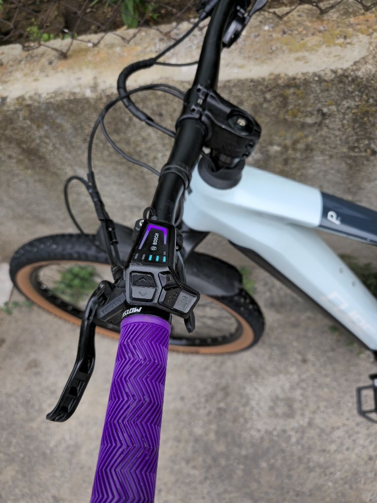Електрически 29" Cube Stereo Hybrid Pro 140 750 Карбонов