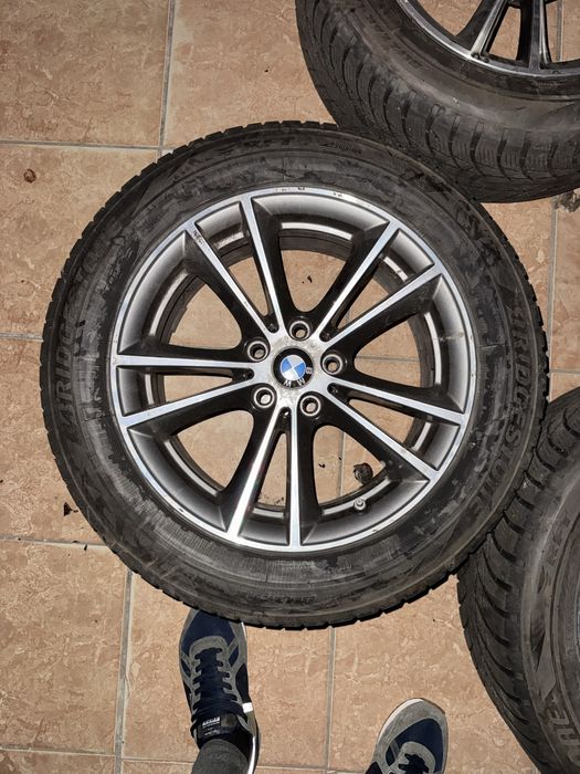 Jante BMW 17” cu anvelope de iarna Runflat