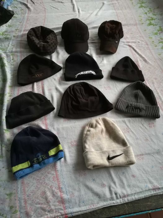 Головные уборы мужские