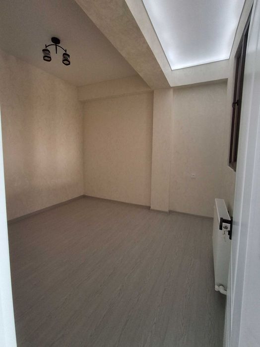 .Новастройка. 2-3/3/10  квартира .Ремонт. Кадастр бор.