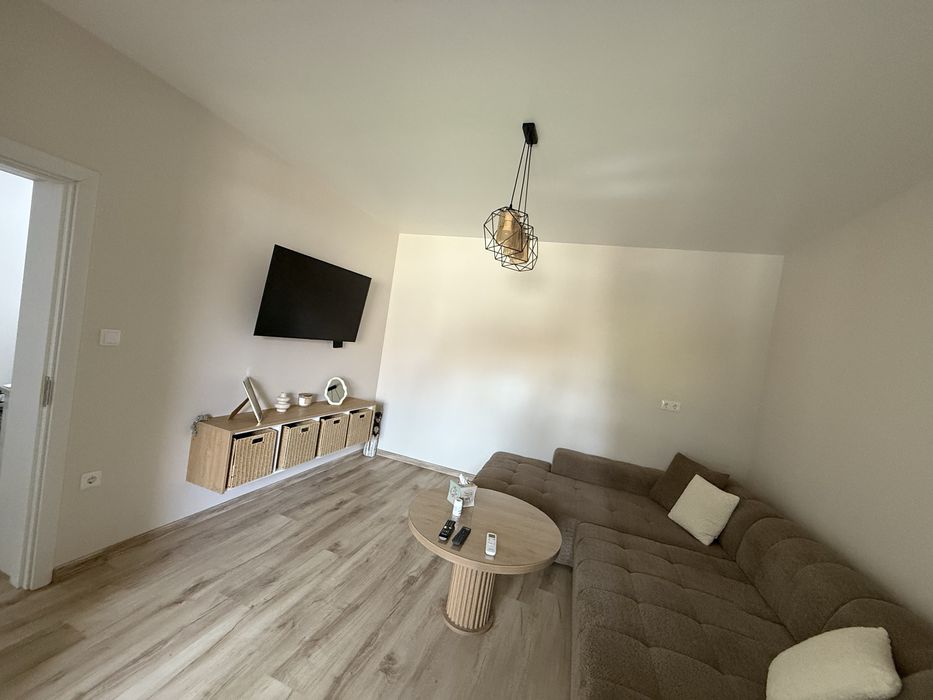 Продава се Къща в Свиленград - 300 кв.м за 567 €/кв.м - Снимка #5