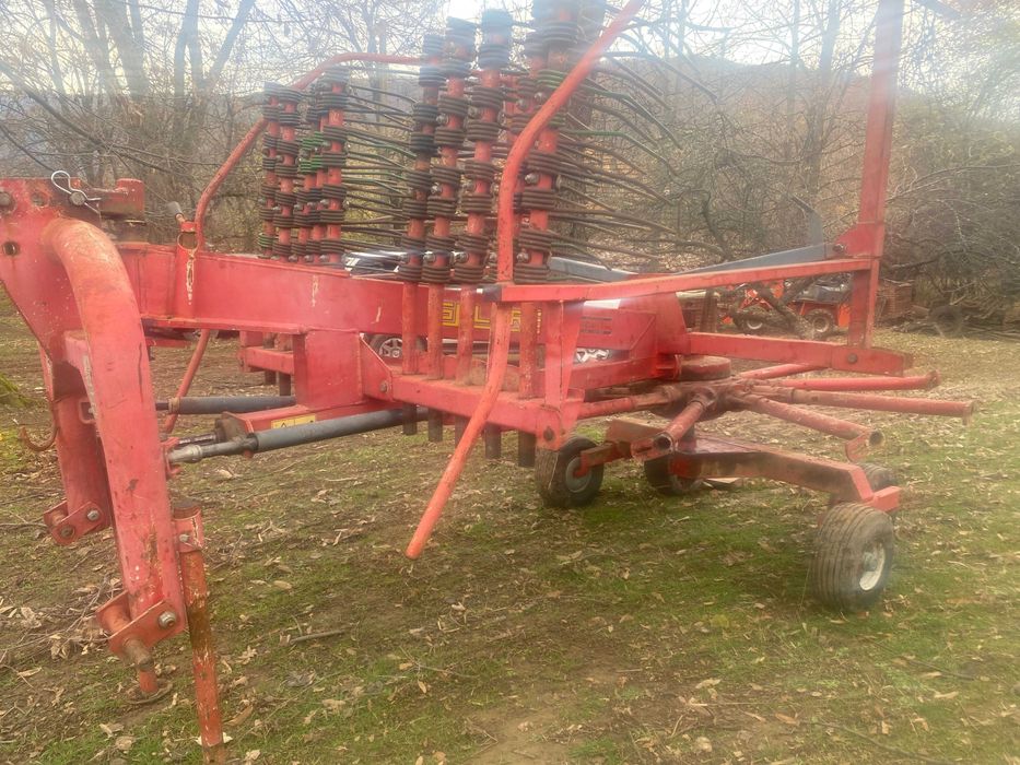 продавам сеносъбирач