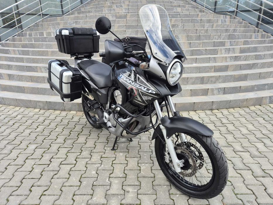Honda Transalp 700 2011 ~ Garantie ~ Rate directe fără DOBÂNDA ~
