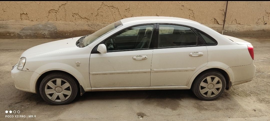 Lacetti 1.8 mexanika. 2012 yil ishlab chiqarilgan. 218 000 yurgan.