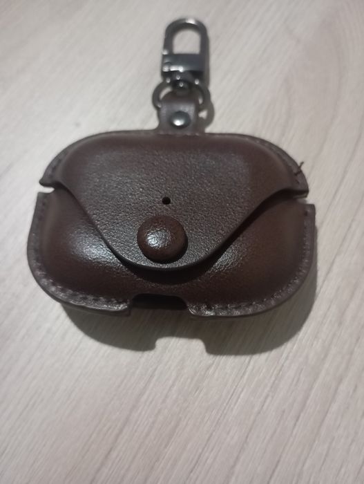 Чехол AirPods оригинал кожа