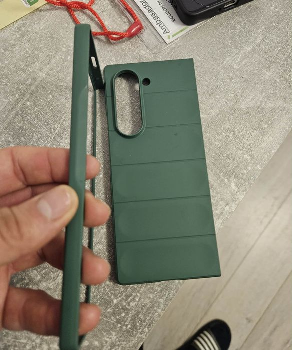 Vând husa Z fold 6