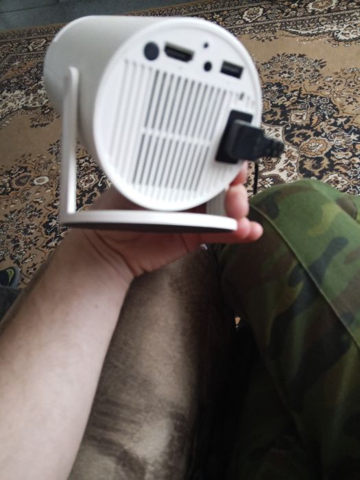 Проектор  смотреть фильмы