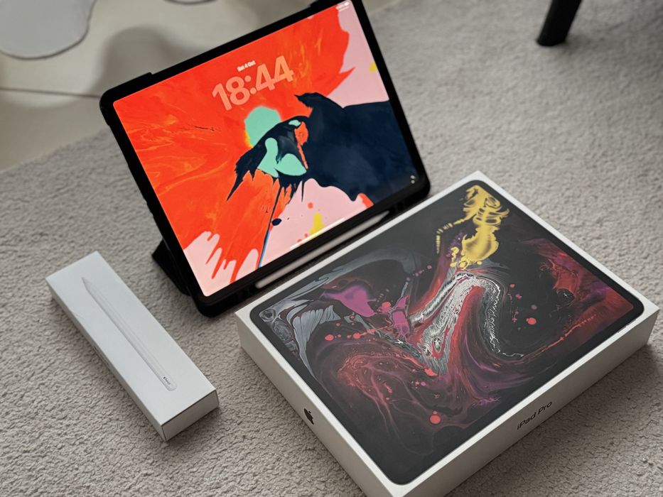 iPad Pro 12.9 [gen 3] 64 gb + Apple Pencil [gen 2] + Husa + folie