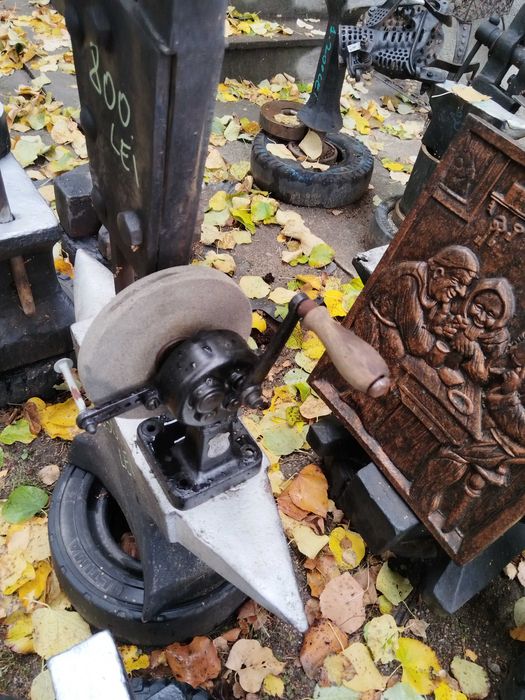 Polizor manual antichitate foarte vechi de colectie