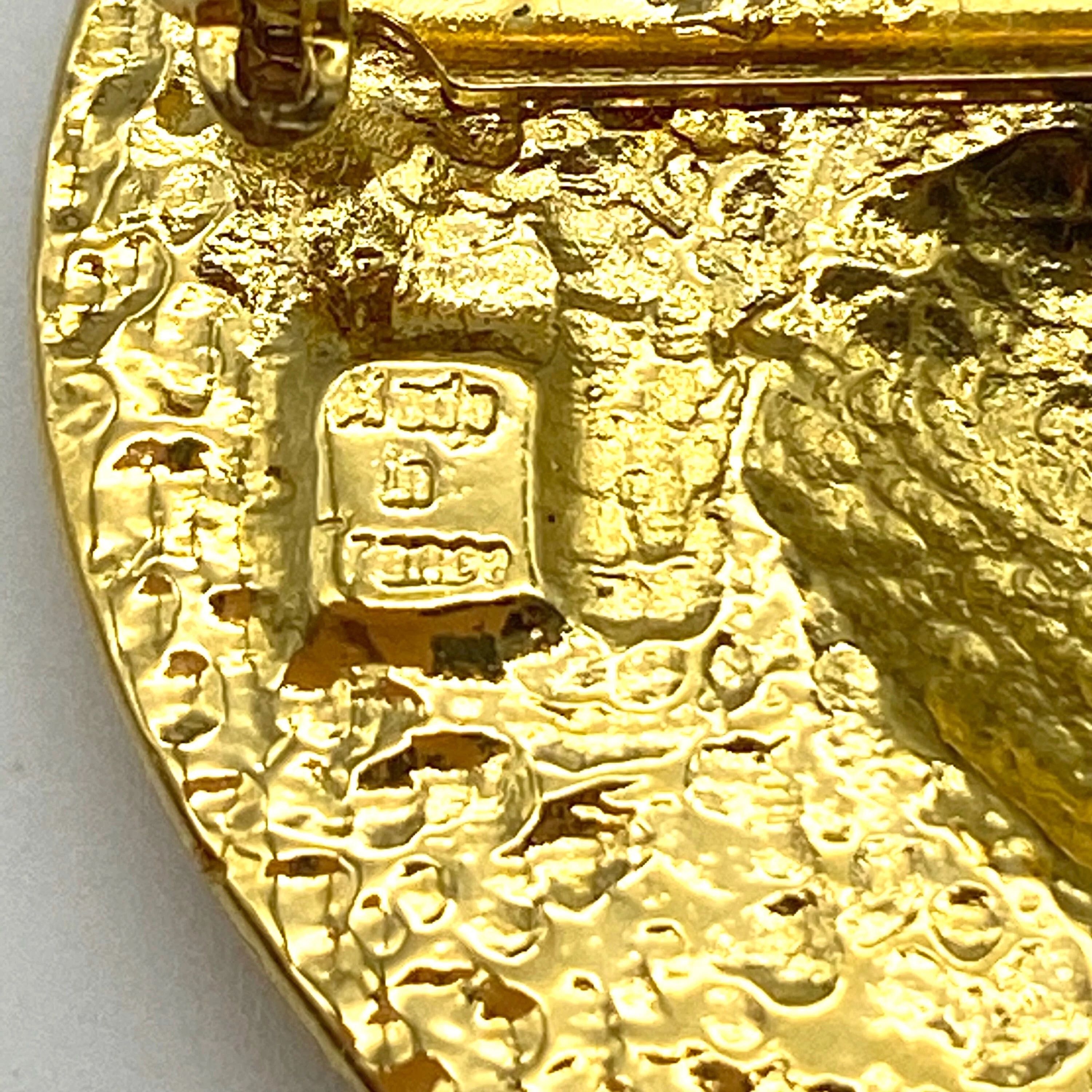 Brosa Yves Saint Laurent placata cu aur vintage originala