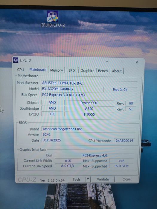 AMD Ryzen 5 5600G 6-Core (Up to 4.4GHz, 20MB, 65W, AM4)
