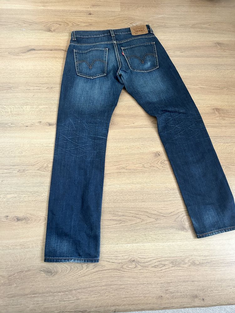 Blugi Levi’s 511