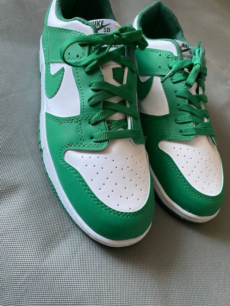 Adidasi nike 43 verde