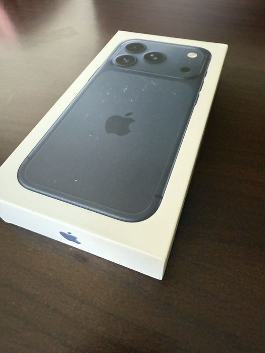 Неотварян iPhone 17 Pro, 512GB, Deep Blue