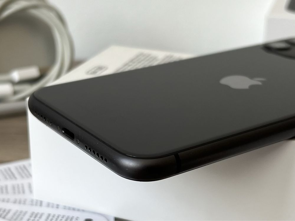 iPhone 11, 64GB, Black, 100% батерия, КАТО НОВ, ГАРАНЦИЯ!