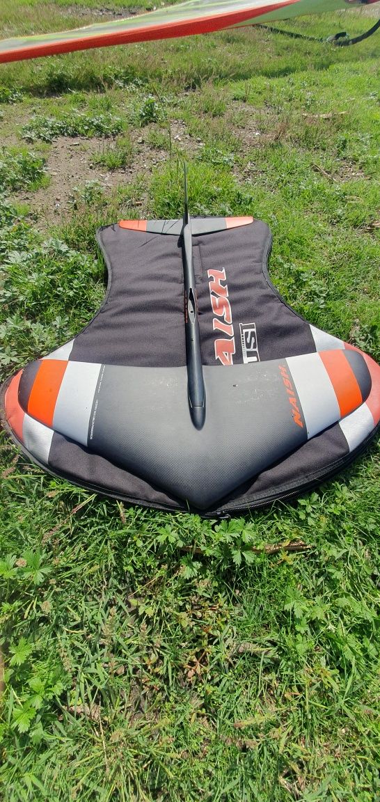Placă windfoil Naish Hover 122L + Foil Thrust windsurfing wing surf