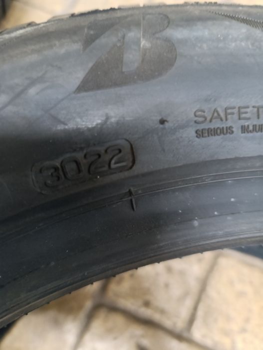 Зимни гуми Bridgestone 225/55/17 Blizzak LM 005