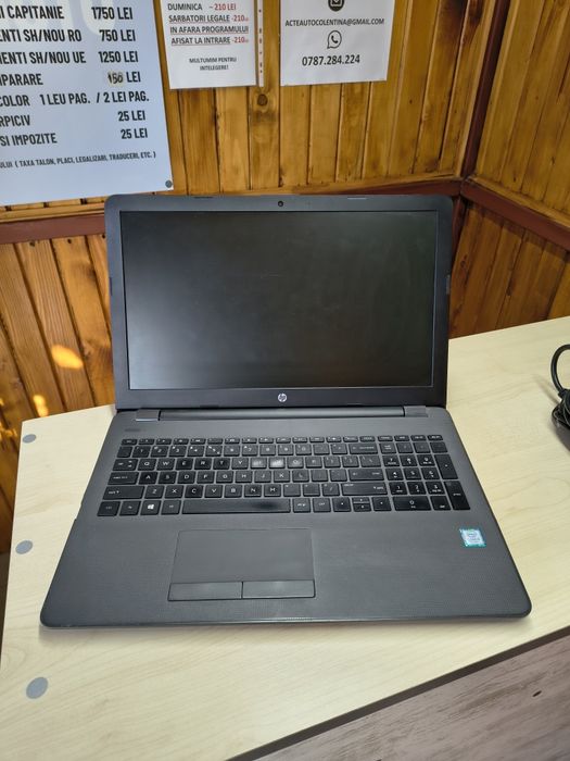 Laoptop de buget ieftin i5 Gen 7 8 GB RAM