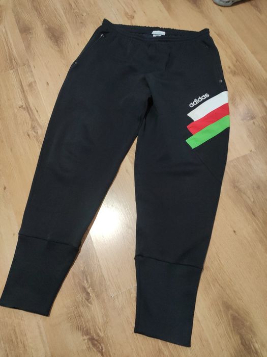 Pantaloni Adidas vintage anii 90 mărimea L