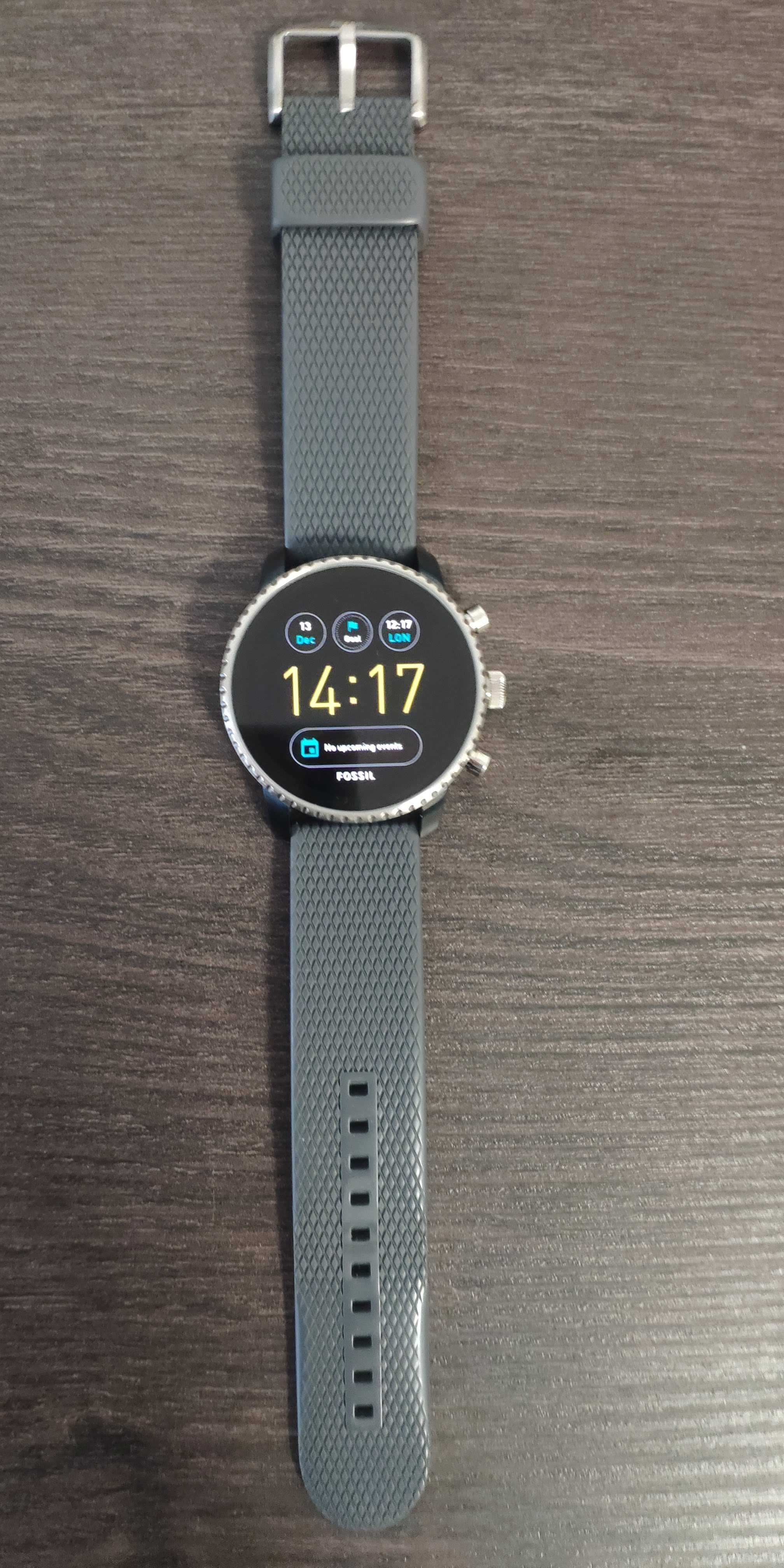 FOSSIL Q Explorist Gen 4