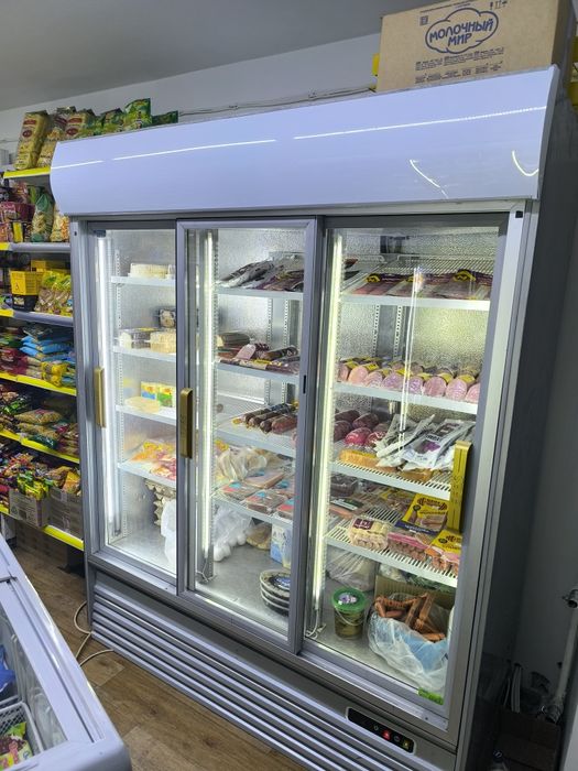 Витринные холодильники, ветринные, витражные холодильники для цветов