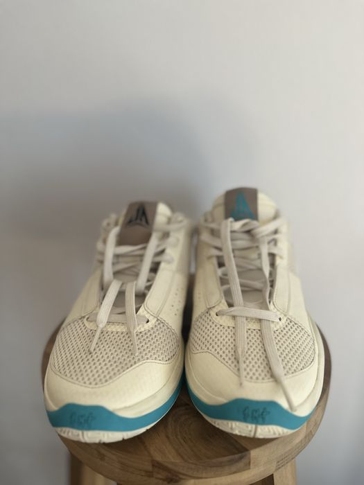 Adidasi de baschet Nike Ja 1 noi 42,5 EU, 9US