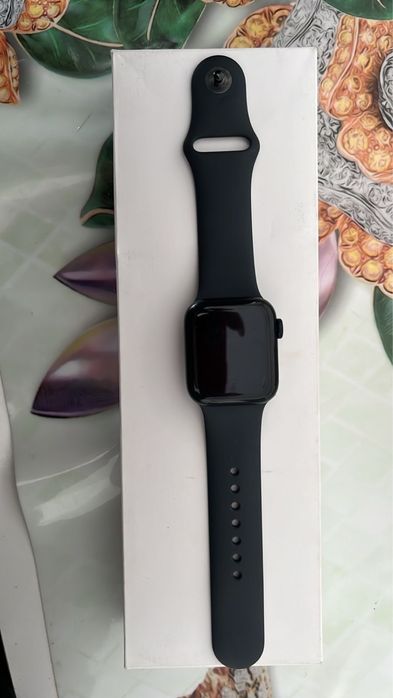 Продам эпл вотч