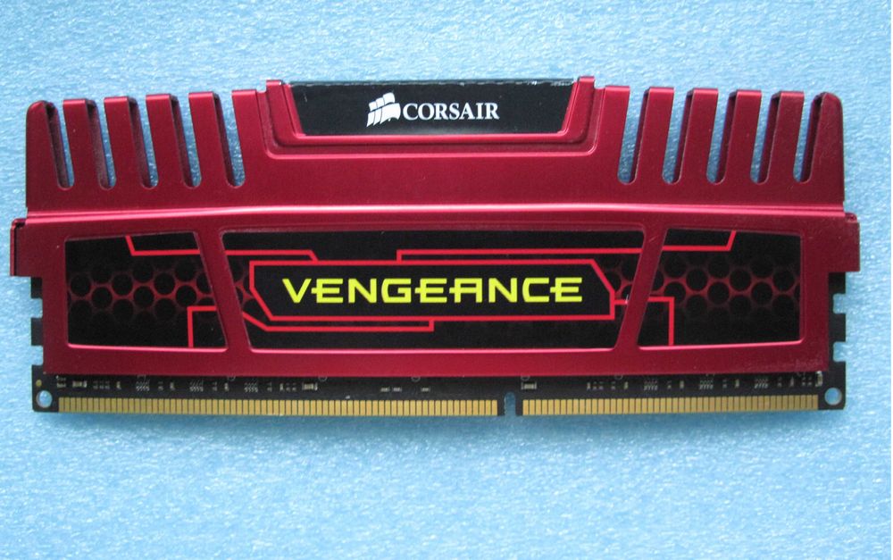 Memorie ddr3 8GB