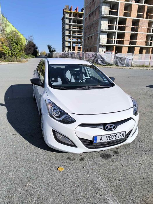 Hyundai I30 1.6 CRDI  2013г.