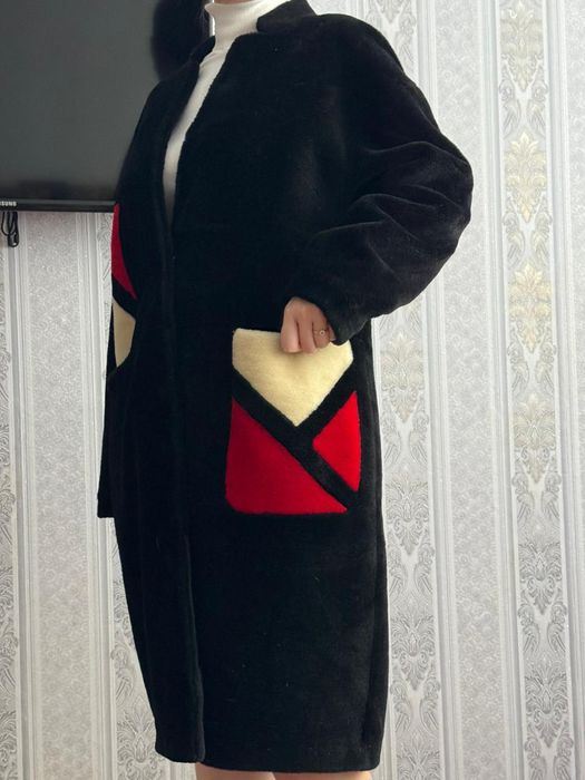 Продам шубу молодежную