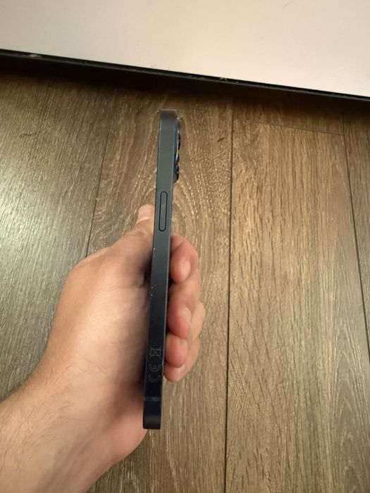 Iphone 13 128GB Midnight + подарък калъф