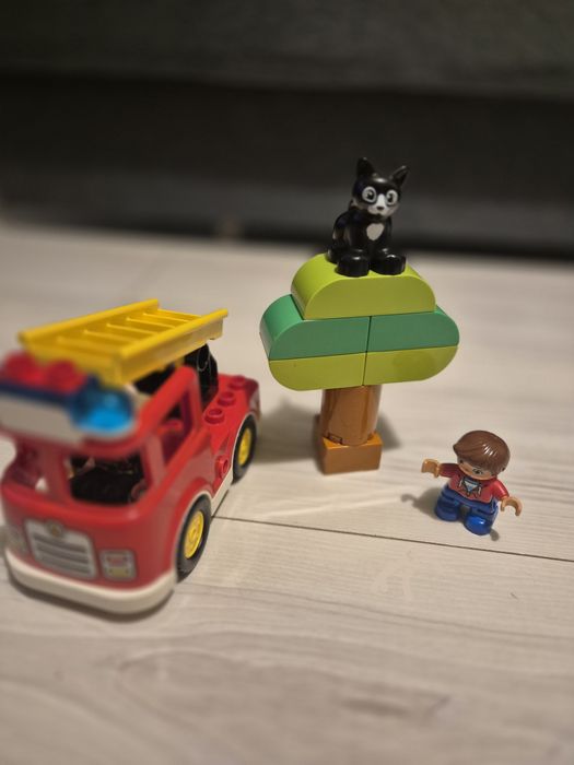 Lego duplo masina de pompieri