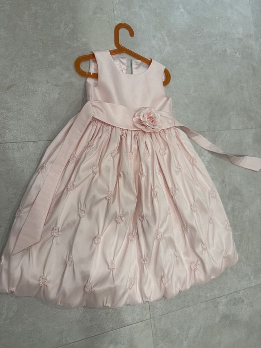 Платья нарядные 5-7 лет