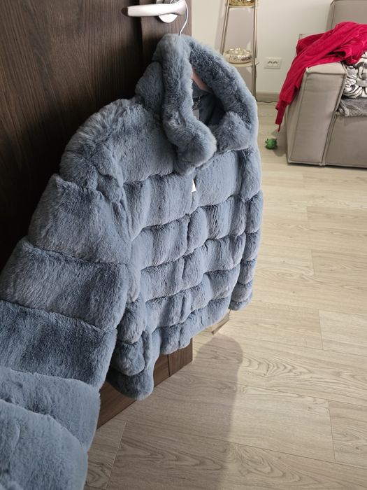 Blanita Calvin Kline 100% Originala