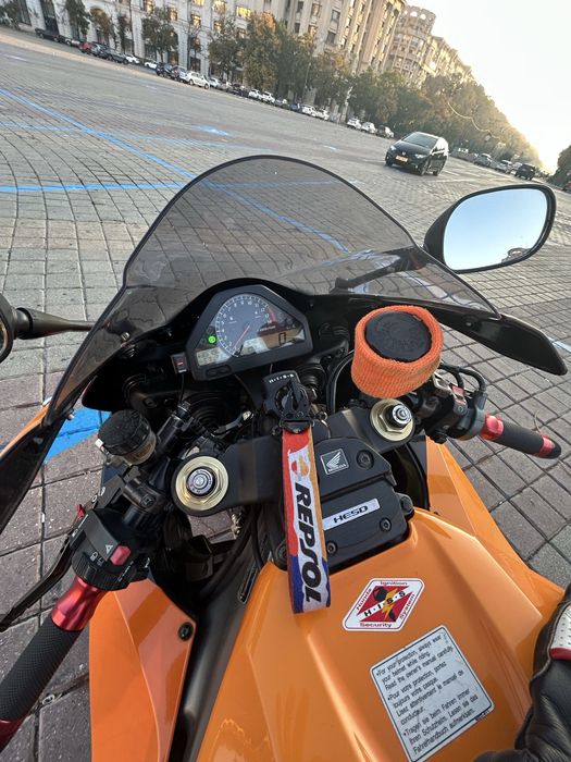 Honda RR 1000 - SC 57