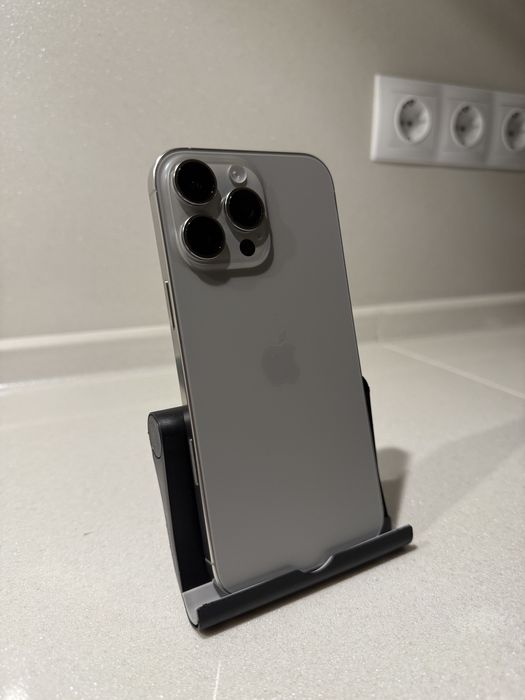 iPhone 16 pro max, garanție eMag