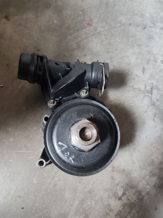 Pompa apa BMW E65 730d 100lei