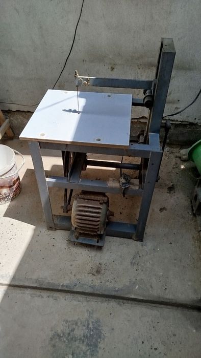 Istanok Lobzik sotiladi